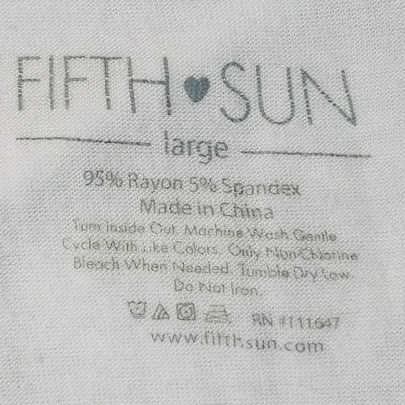 🛍 Fifth Sun Oversized Skull Scoop Neck Tee L - Picture 5 of 5